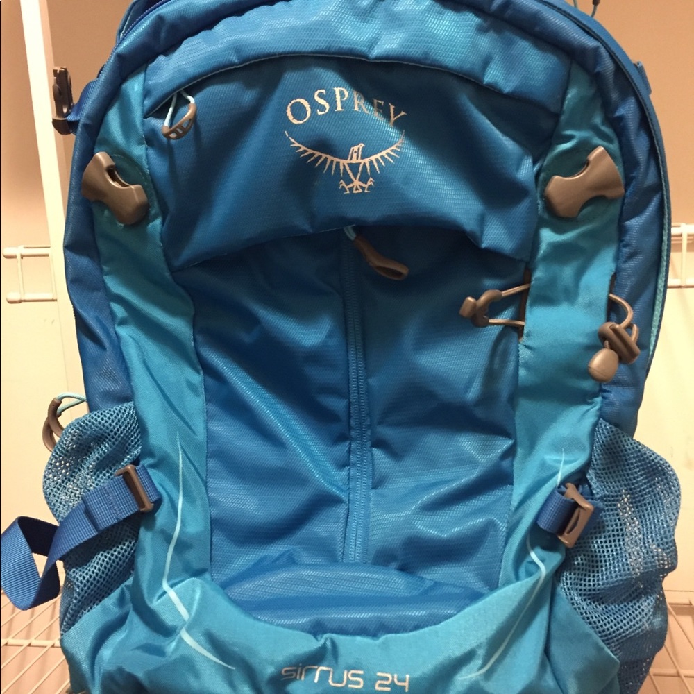 Osprey sirrus 24